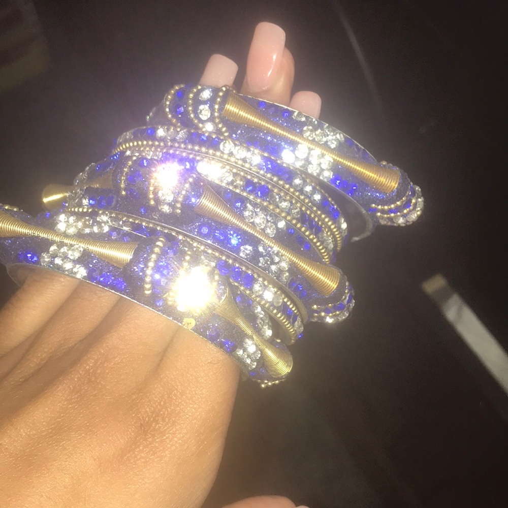 Bangles - image 4